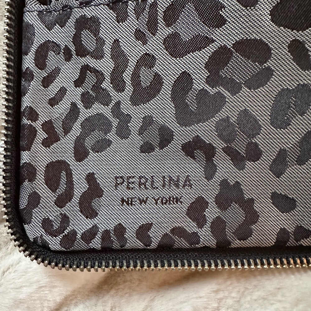 PERLINA | Black Leather Zip Round Wallet - Picture 8 of 10